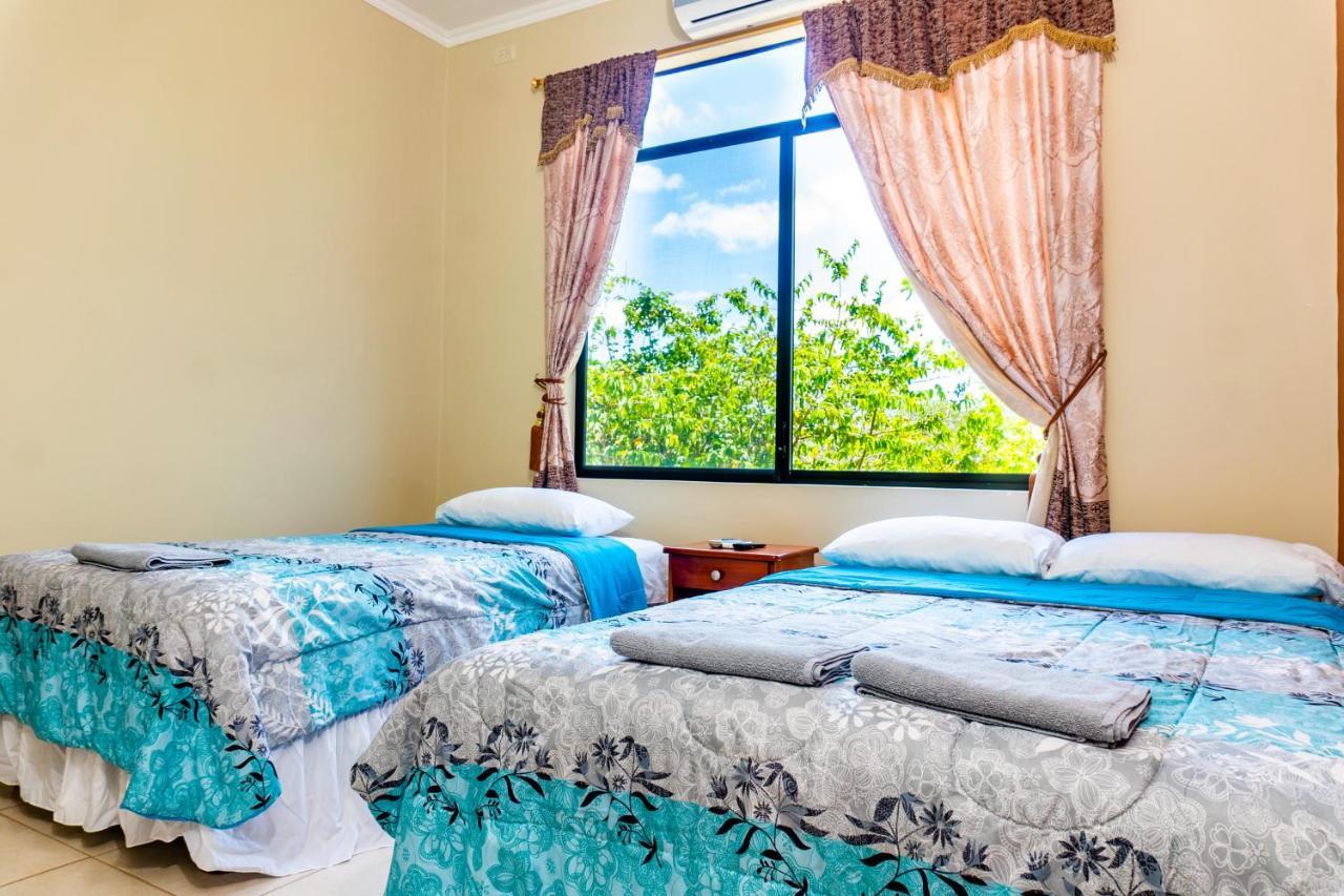 Cucuve Eco Hostal Puerto Baquerizo Moreno Zewnętrze zdjęcie